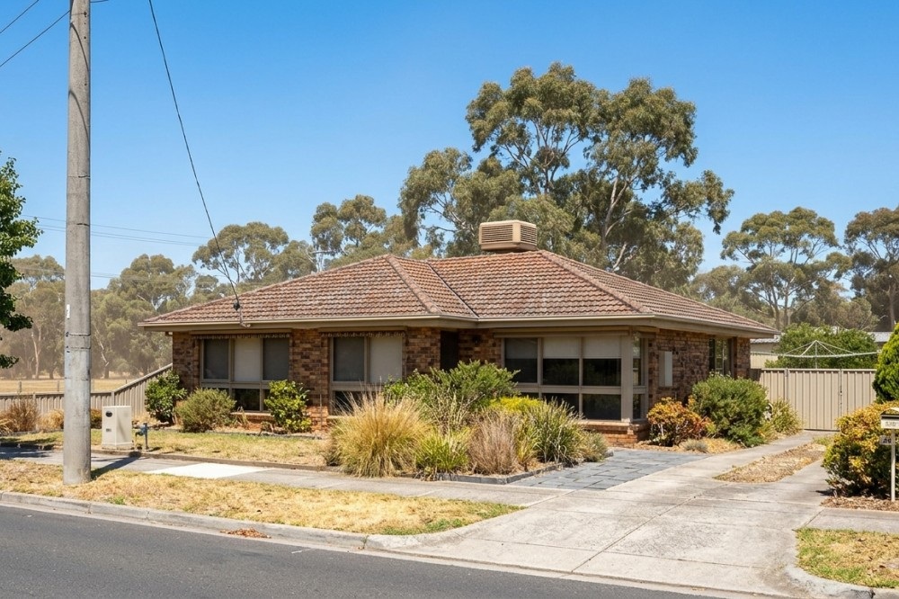 Living With Evaporative Cooling in Melbourne